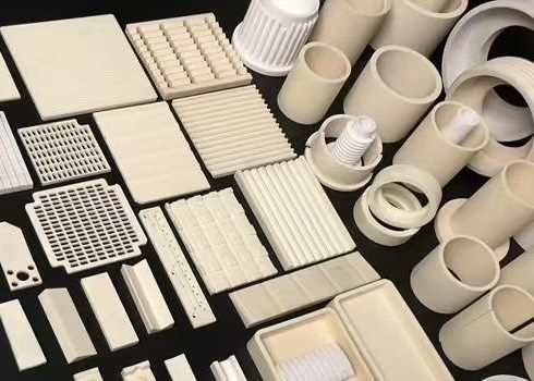 3000 MPa مقاومت فشرده سازی Al2O3 سرامیک با گسترش حرارتی 7.2 X 10-6 / K