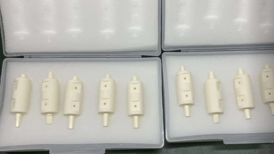 ثابت دی الکتریک بالا ماژول یونگس بالا Al2O3 سرامیک مقاومت انعطاف پذیری بالا