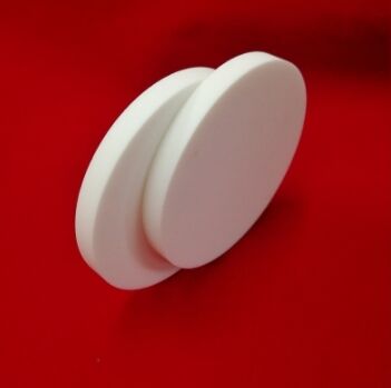 صفحه شیشه ای سرامیکی میکور سرامیکی که مولوس انعطاف پذیر 65GPA را ارائه می دهد برای عایق سازی صنعتی و دوام مکانیکی مناسب است